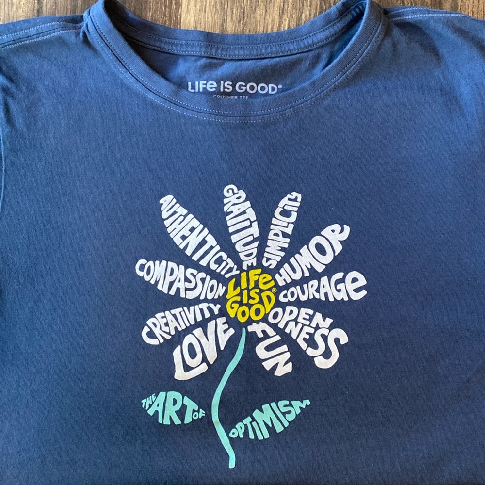 Life is Good Crusher Tee NWOT